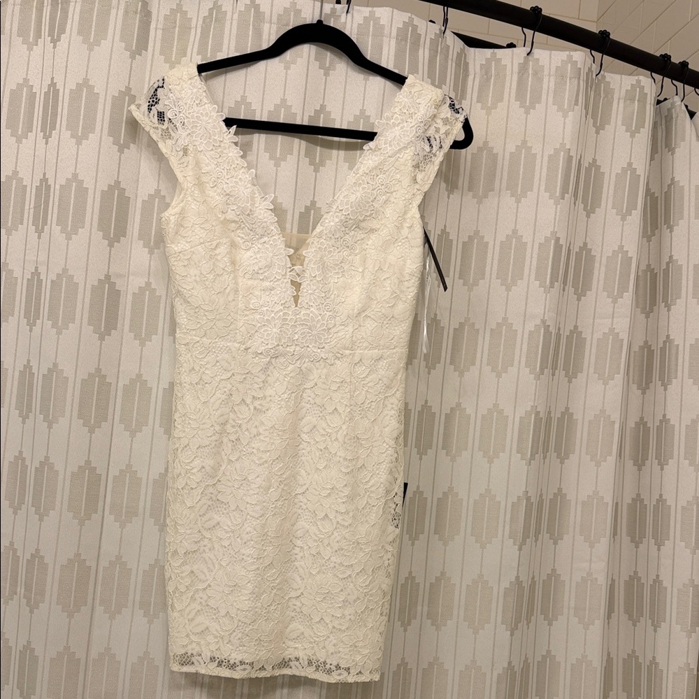Lulus white dress